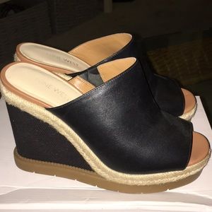 Nine West Black Leather Wedges